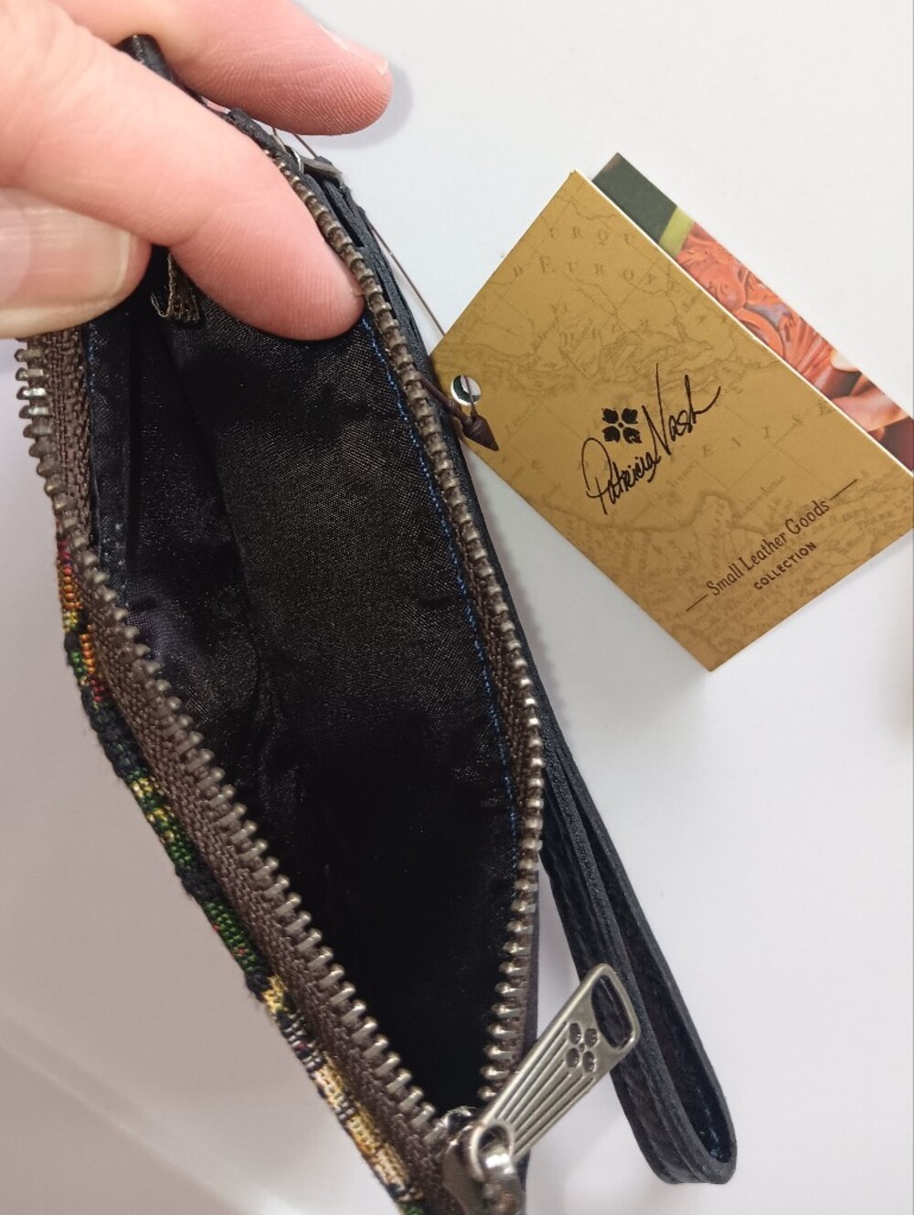 Patricia Nash Leather Woven Floral Tapestry Wristlet Card Wallet Almeria Black - Picture 3 of 12